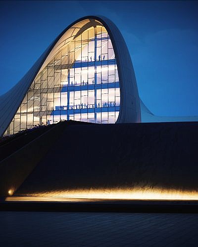 Heydar Aliyev Centre | Real Time Visualisation | Line Creative